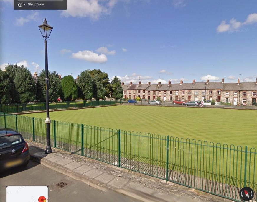 Ferienwohnung College Square, Terrace House Bessbrook Exterior foto